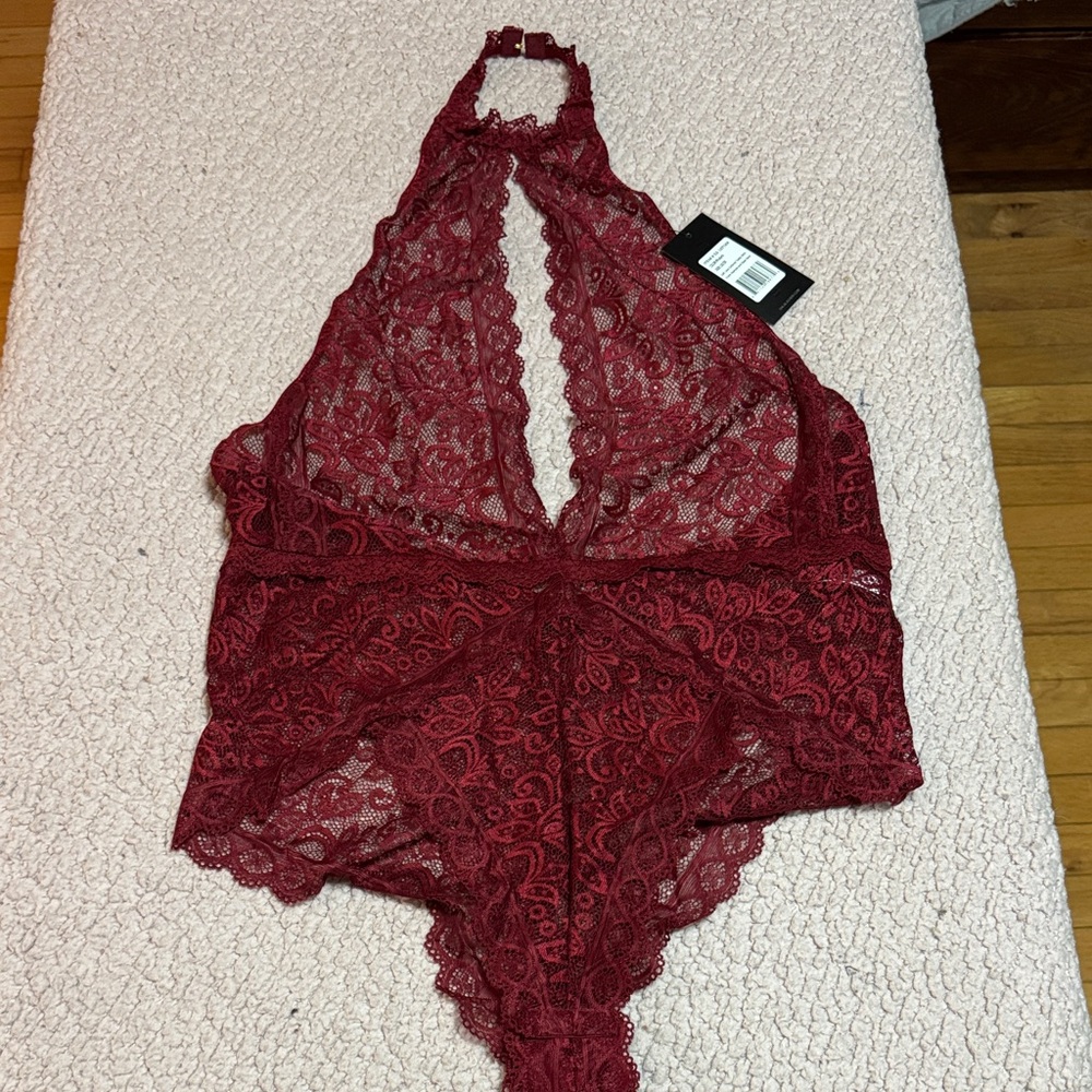 Elegant Lace Halter Bodysuit - Red